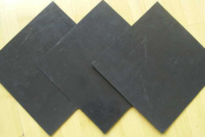 光滑表面粗糙表面土工膜